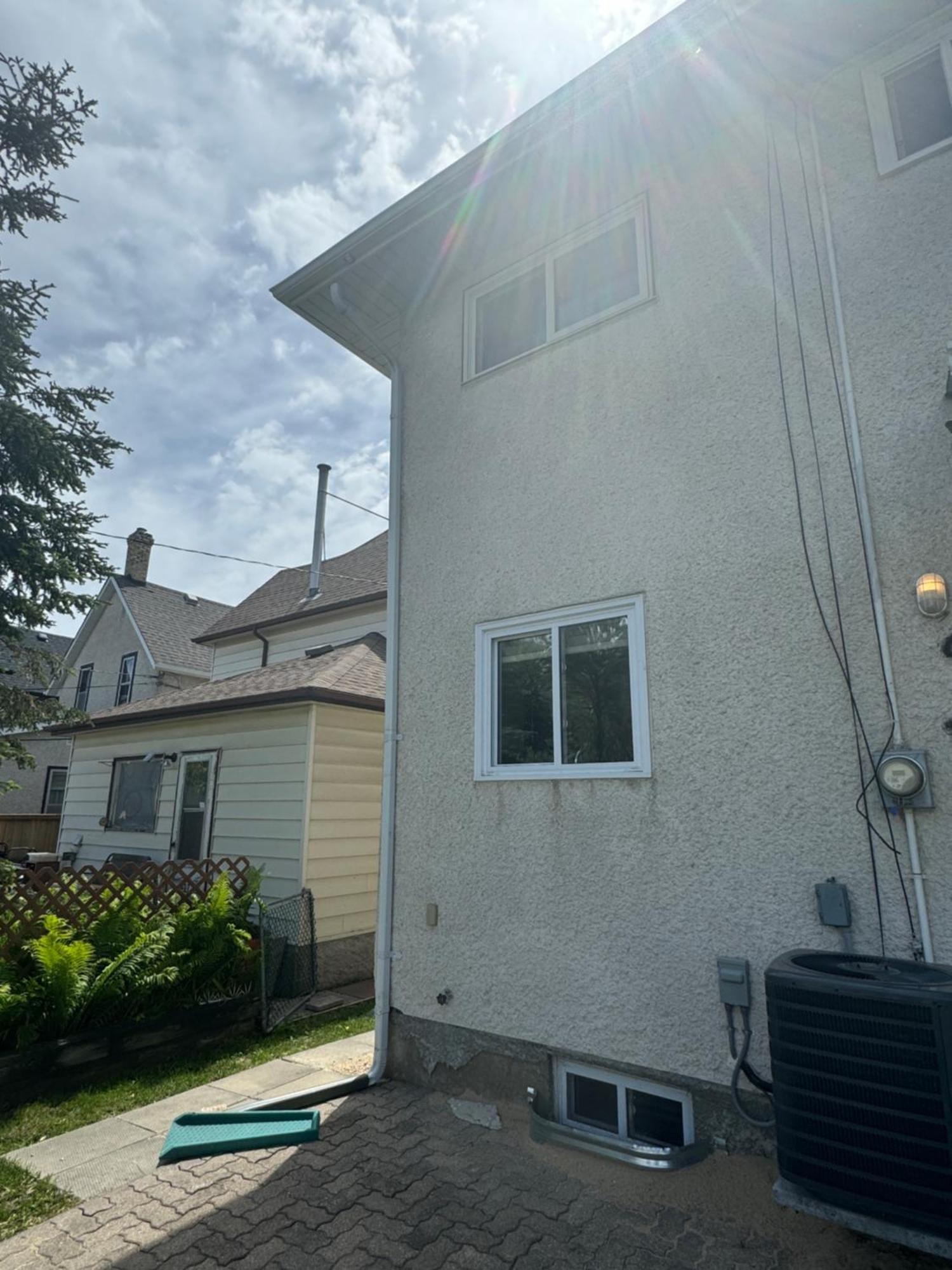 Walking Distance To St Boniface, Easy Parking Villa Winnipeg Kültér fotó